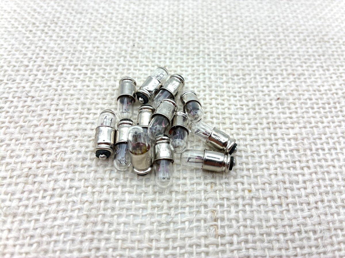 6 x 28V 40mA T1.75 Midget Groove Incandescent Lamps Lamp Bulb 6x16mm